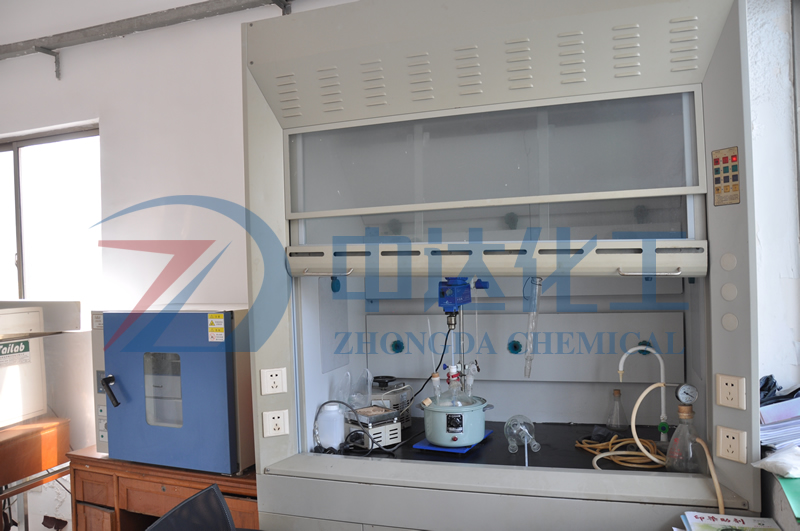 實(shí)驗(yàn)室設(shè)備